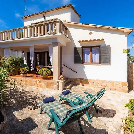 Casa Pinyol * كالا فجويرا