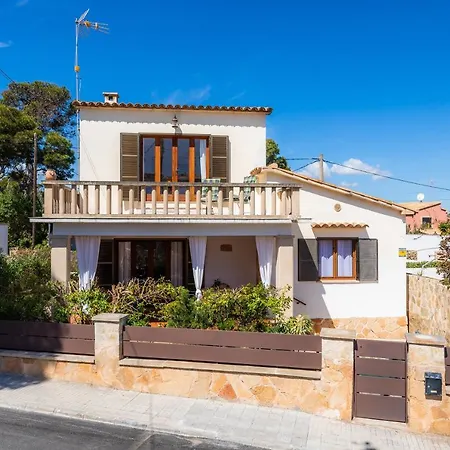 Casa Pinyol 別荘 カラ・フィゲラ